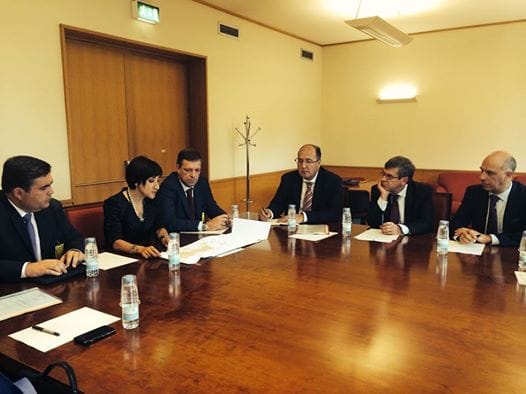Reunião com grupos parlamentares